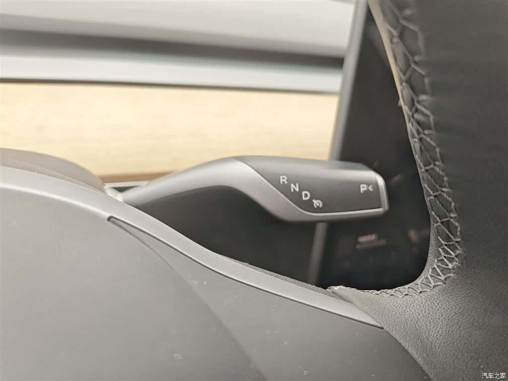 Tesla Model 3, 2023 10