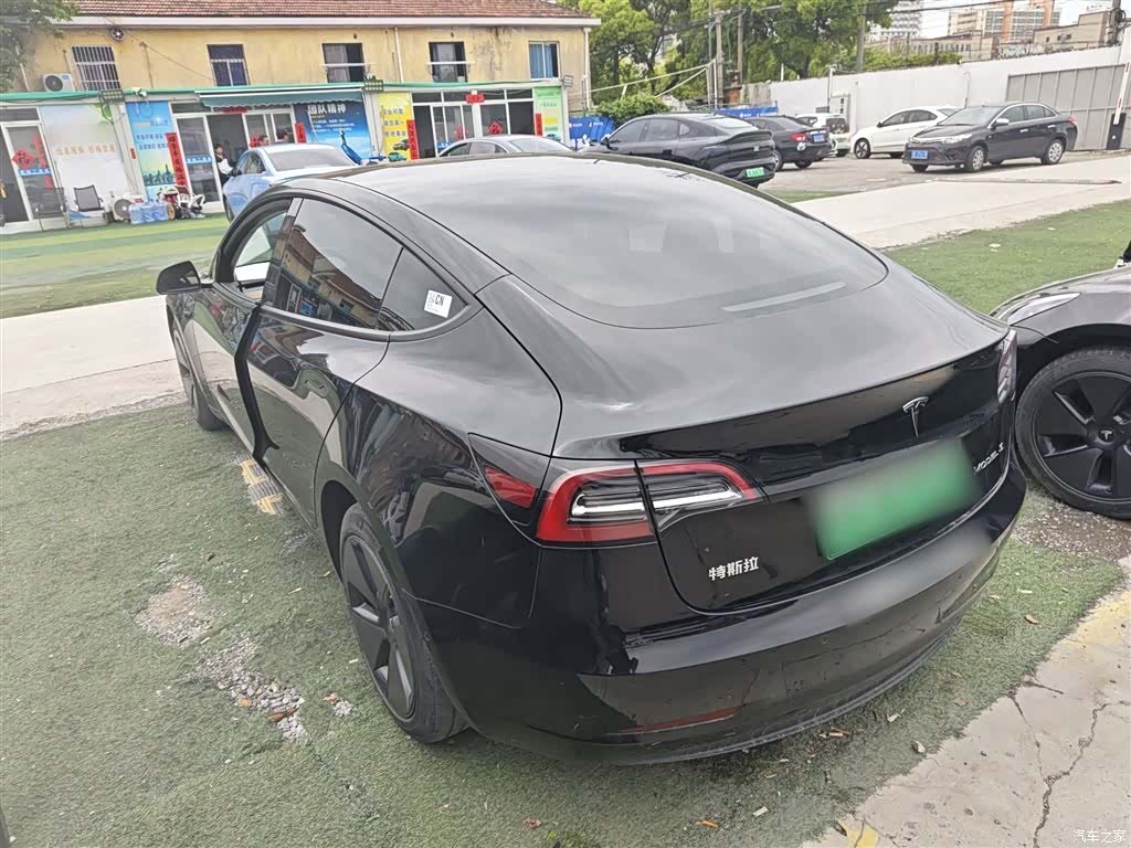 Tesla Model 3, 2023 23