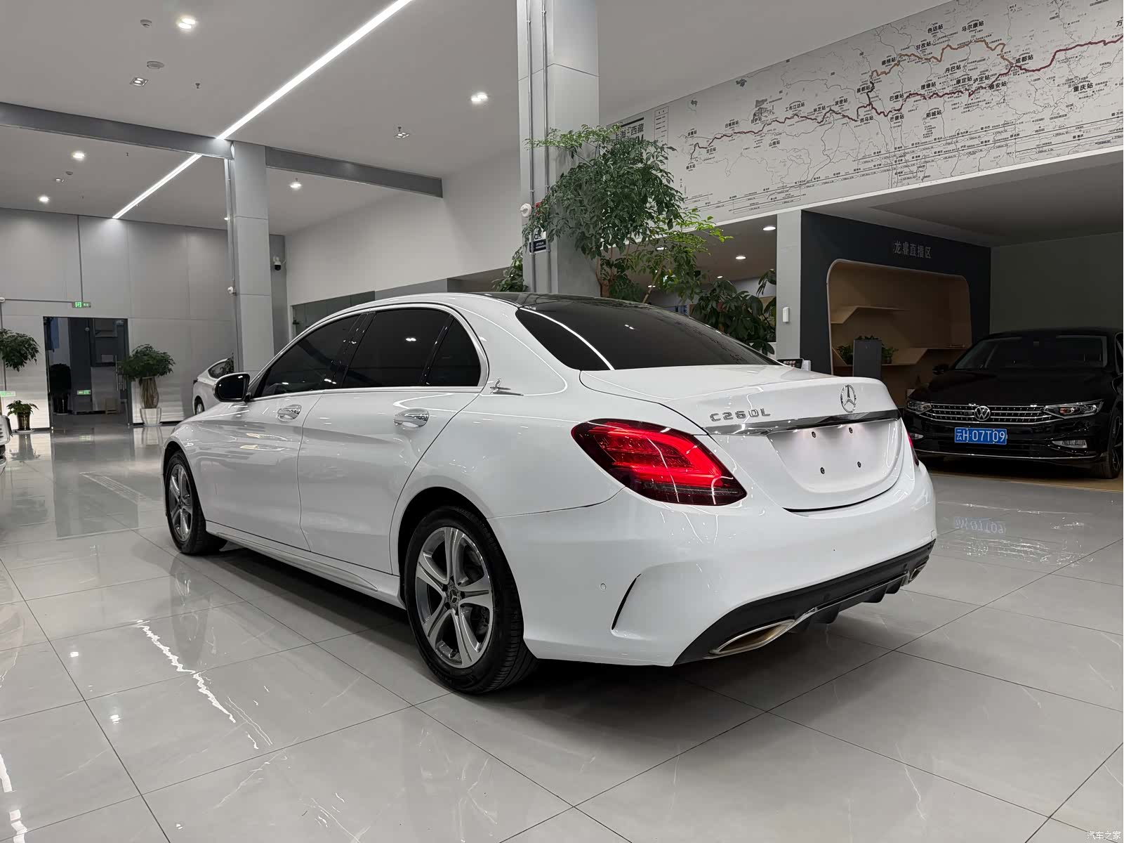 Mercedes-Benz C-Class, 2020 16