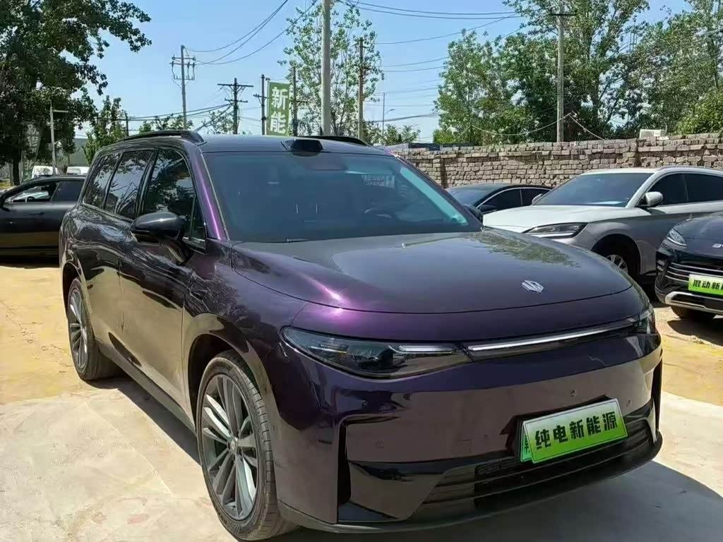 Leapmotor C16