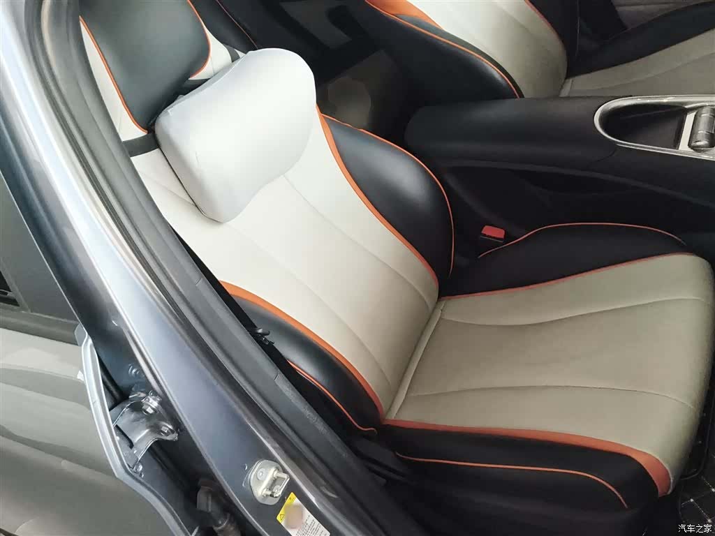 BYD Dolphin, 2022 25