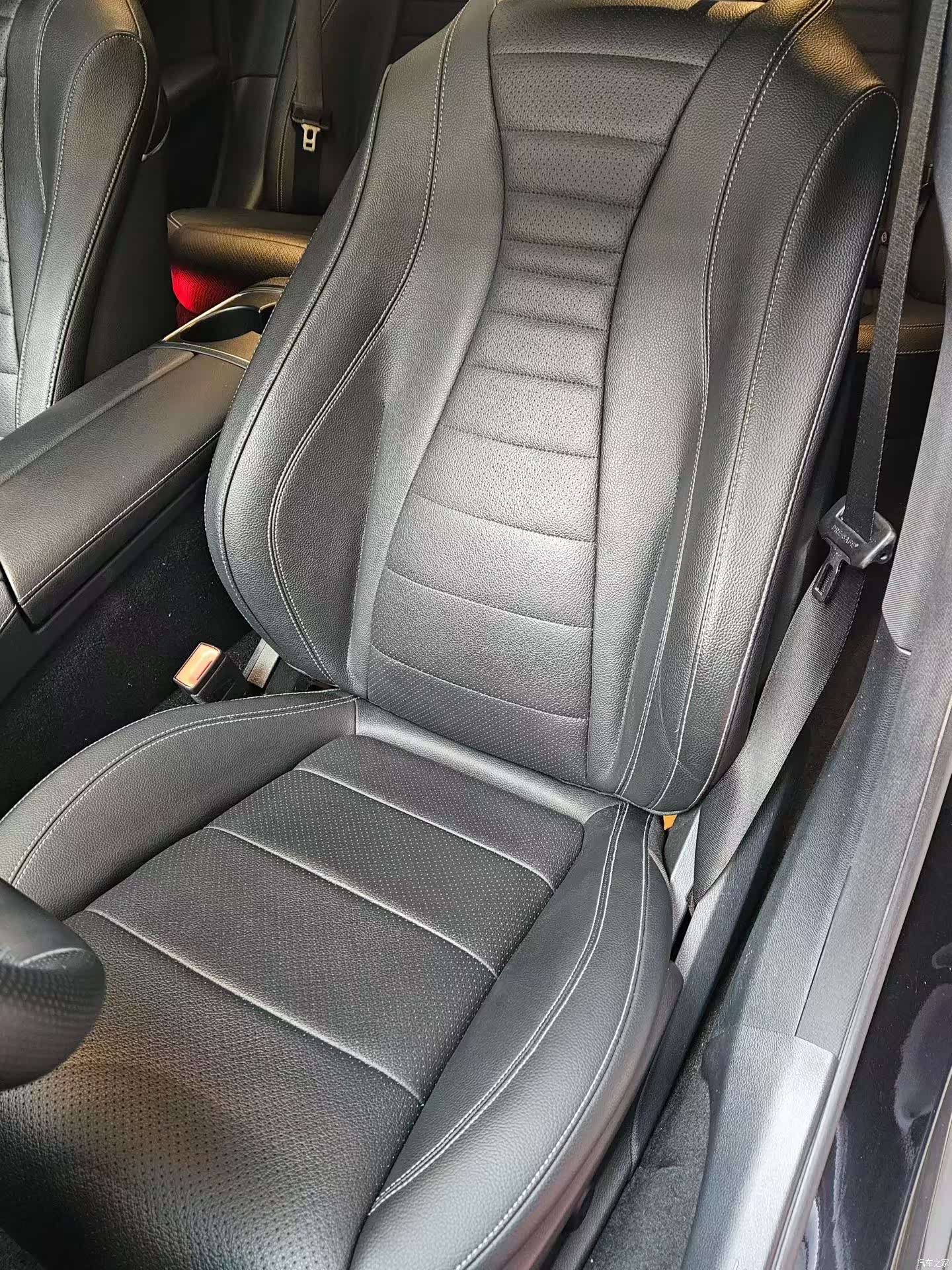 Mercedes-Benz E-Class, 2018 8