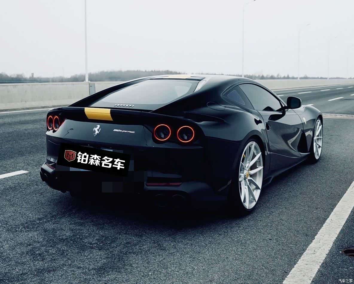 Ferrari 812, 2018 3