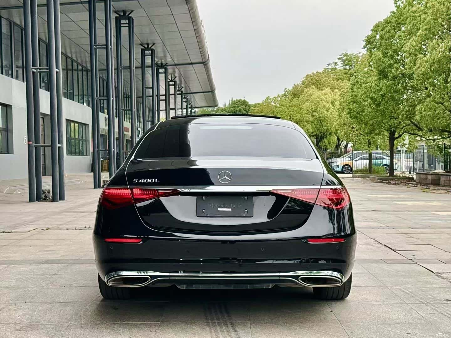 Mercedes-Benz S-Class, 2023 8