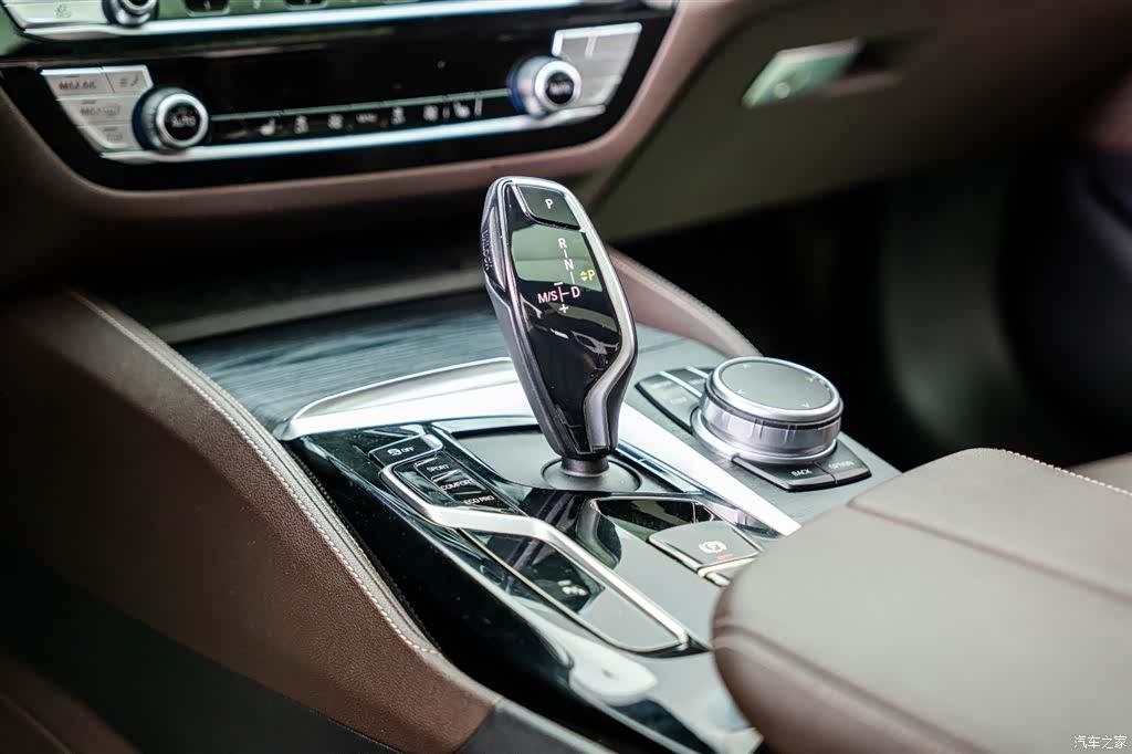 BMW 5 Series, 2021 18