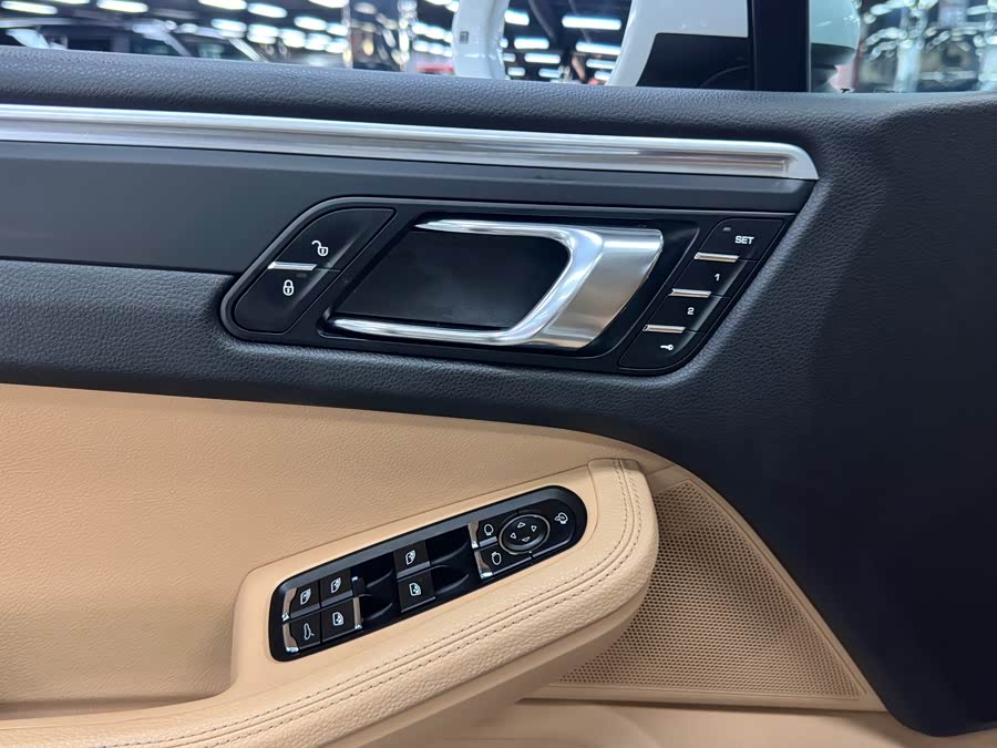 Porsche Macan 2018, фото 10