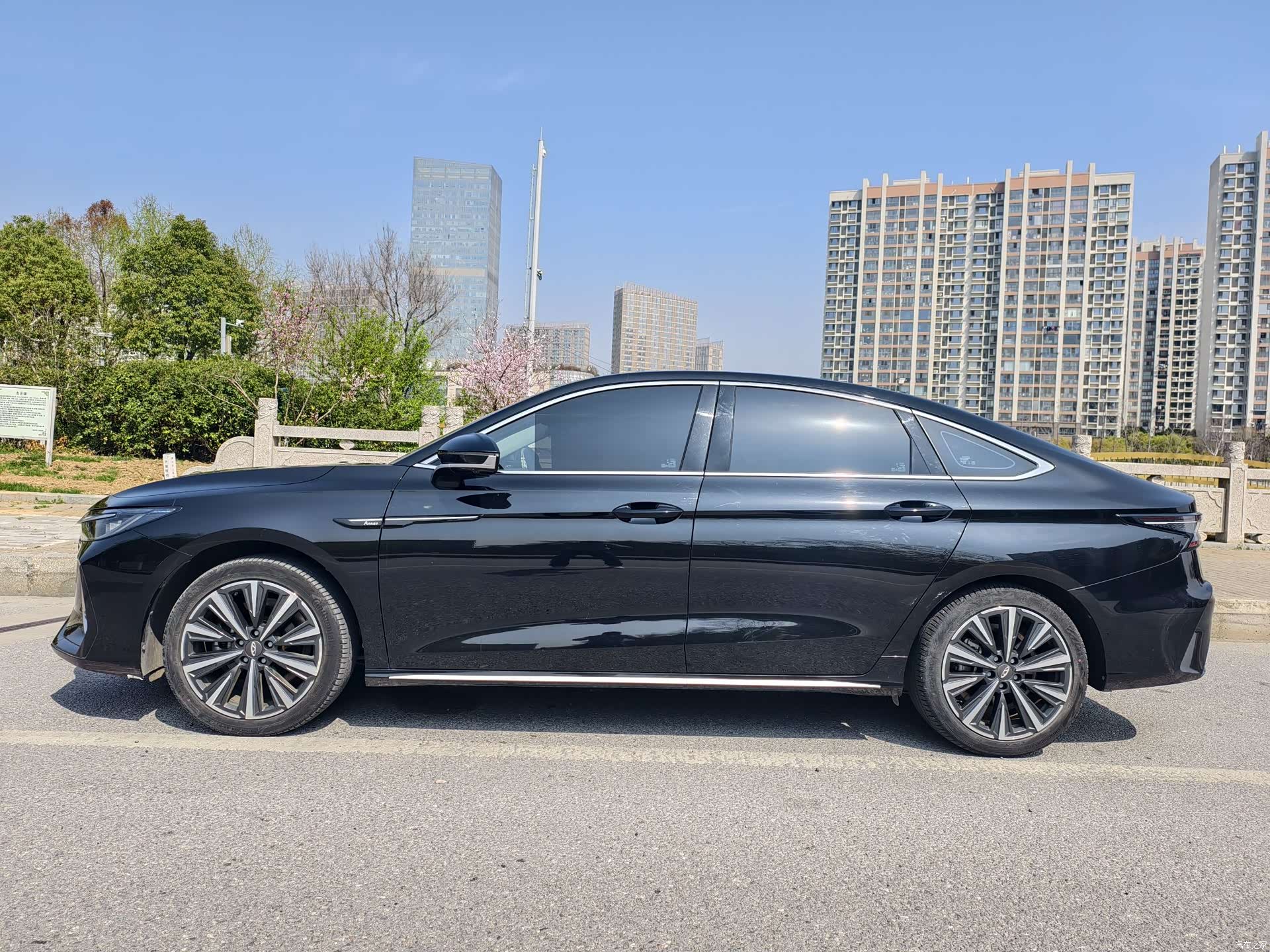 Chery Arrizo 8, 2023 4