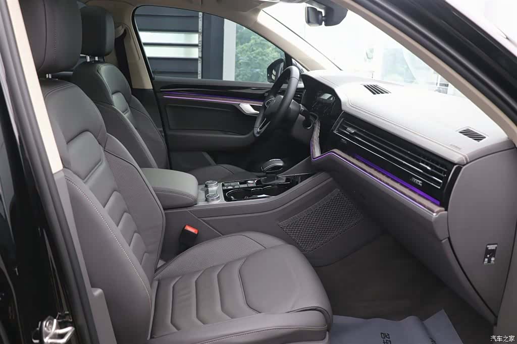 Volkswagen Touareg, 2024 22