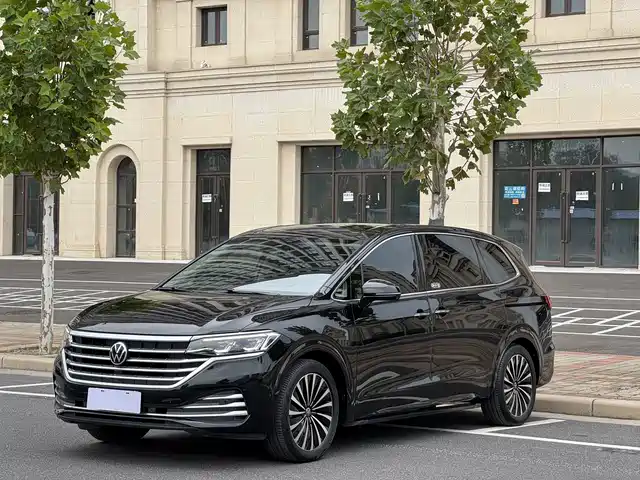 Volkswagen Viloran 2021 — купить из Китая под заказ