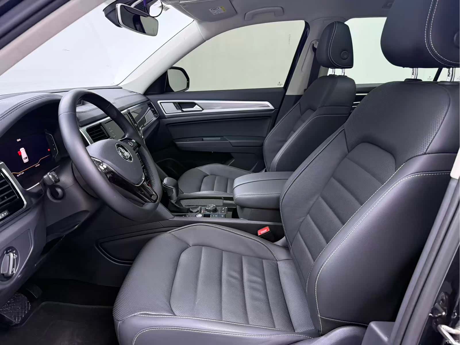Volkswagen Teramont, 2021 все фото