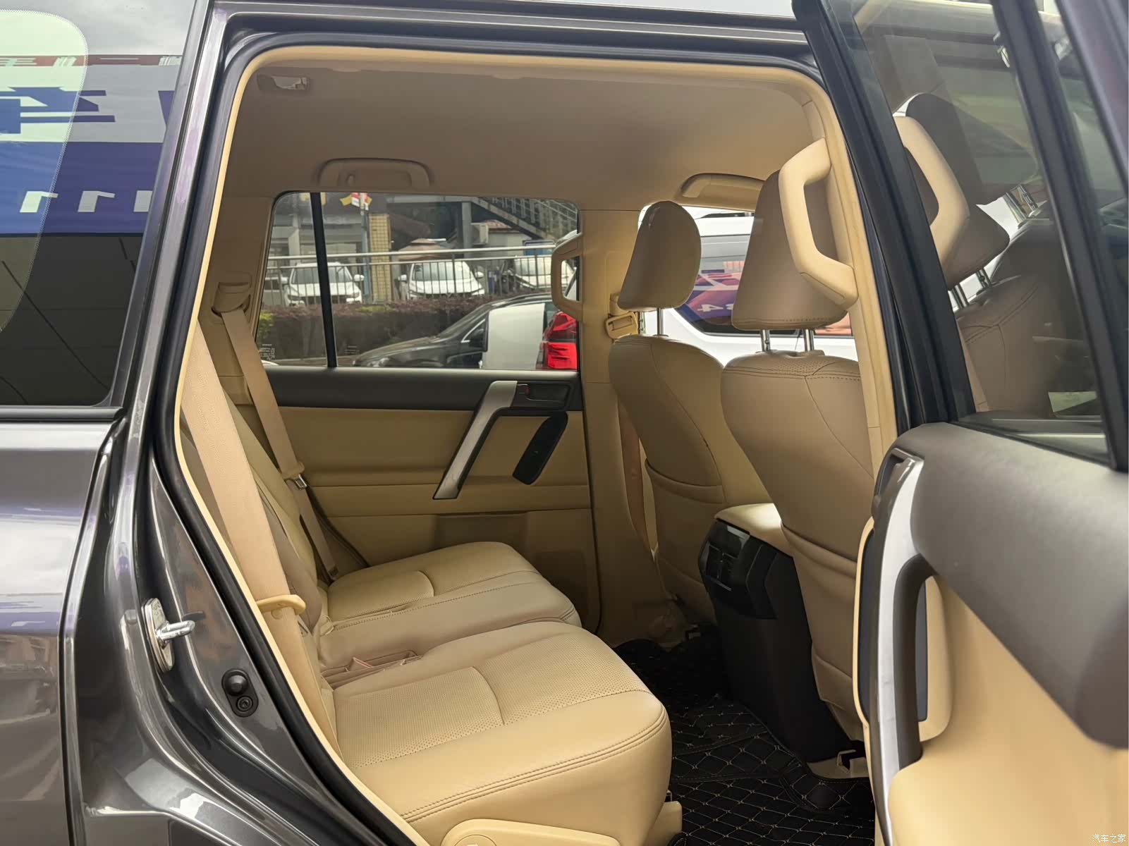 Toyota Prado, 2016 9