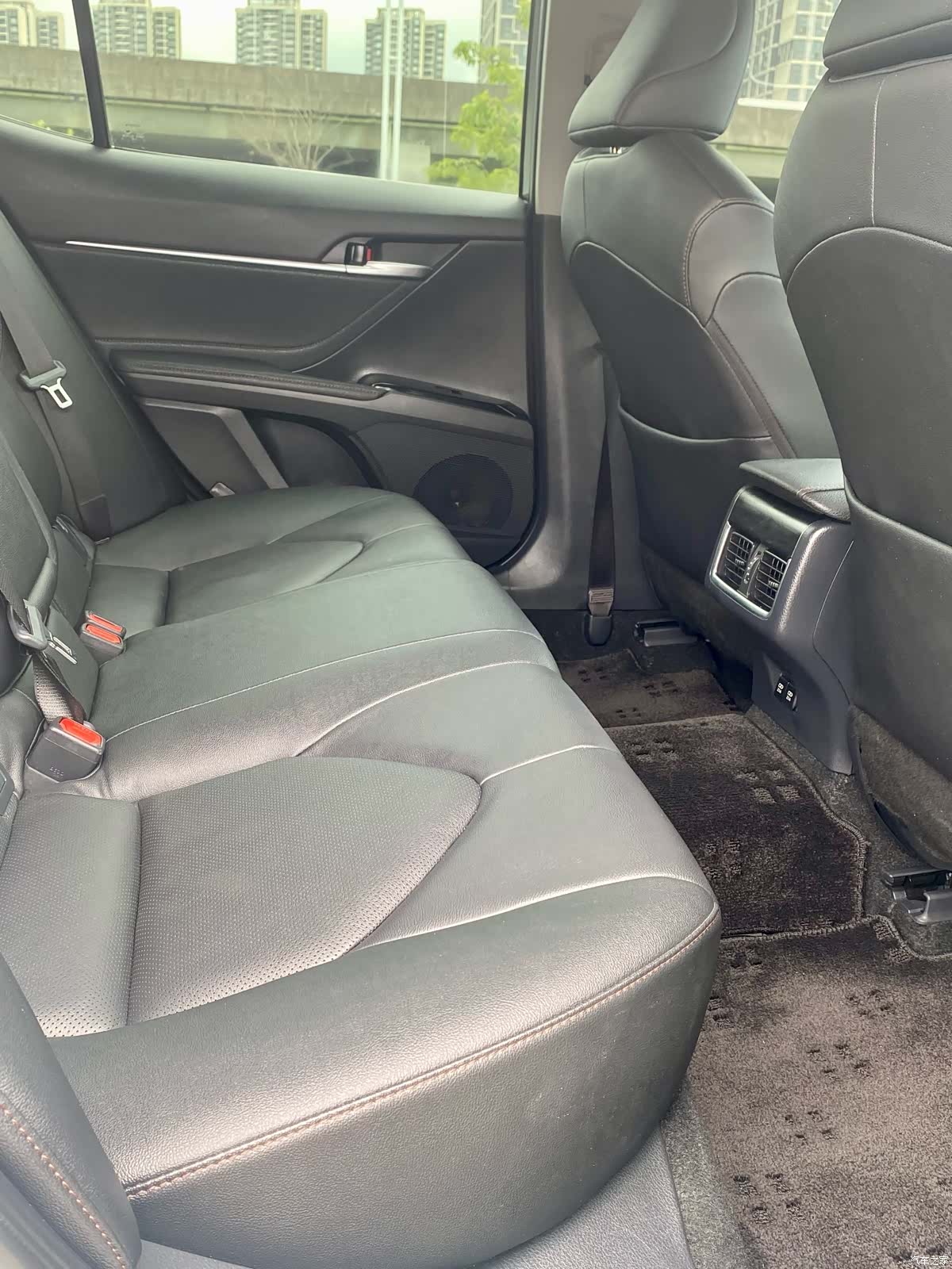 Toyota Camry, 2022 7