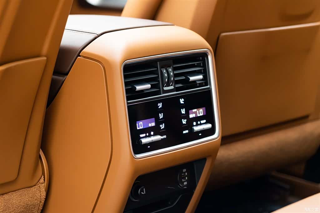 Porsche Cayenne, 2019 13