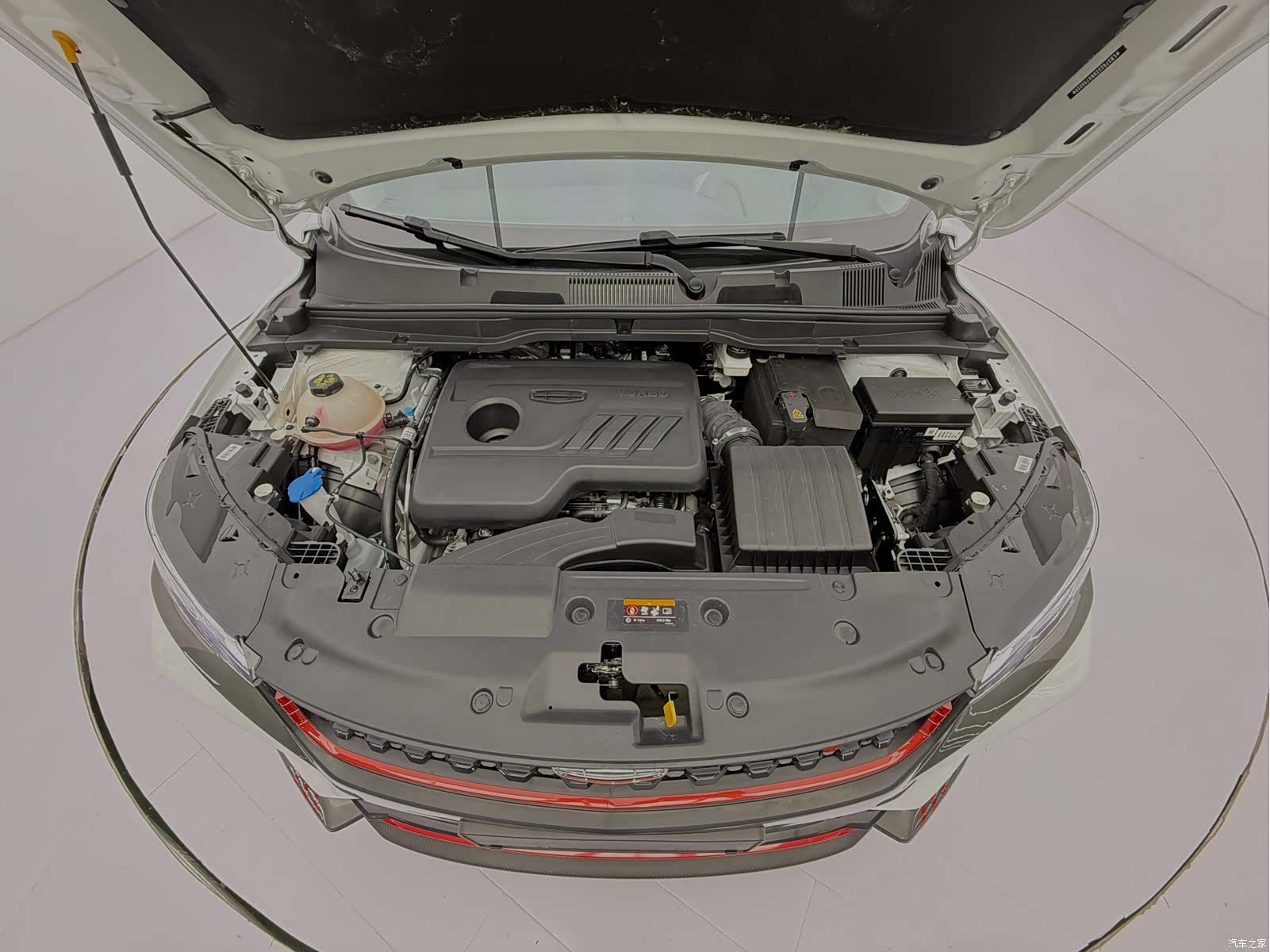 Geely Coolray, 2023 8