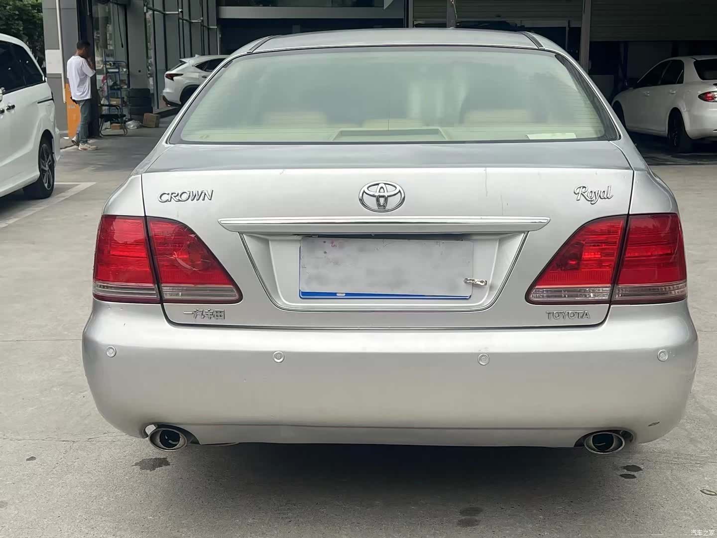Toyota Crown, 2006 9