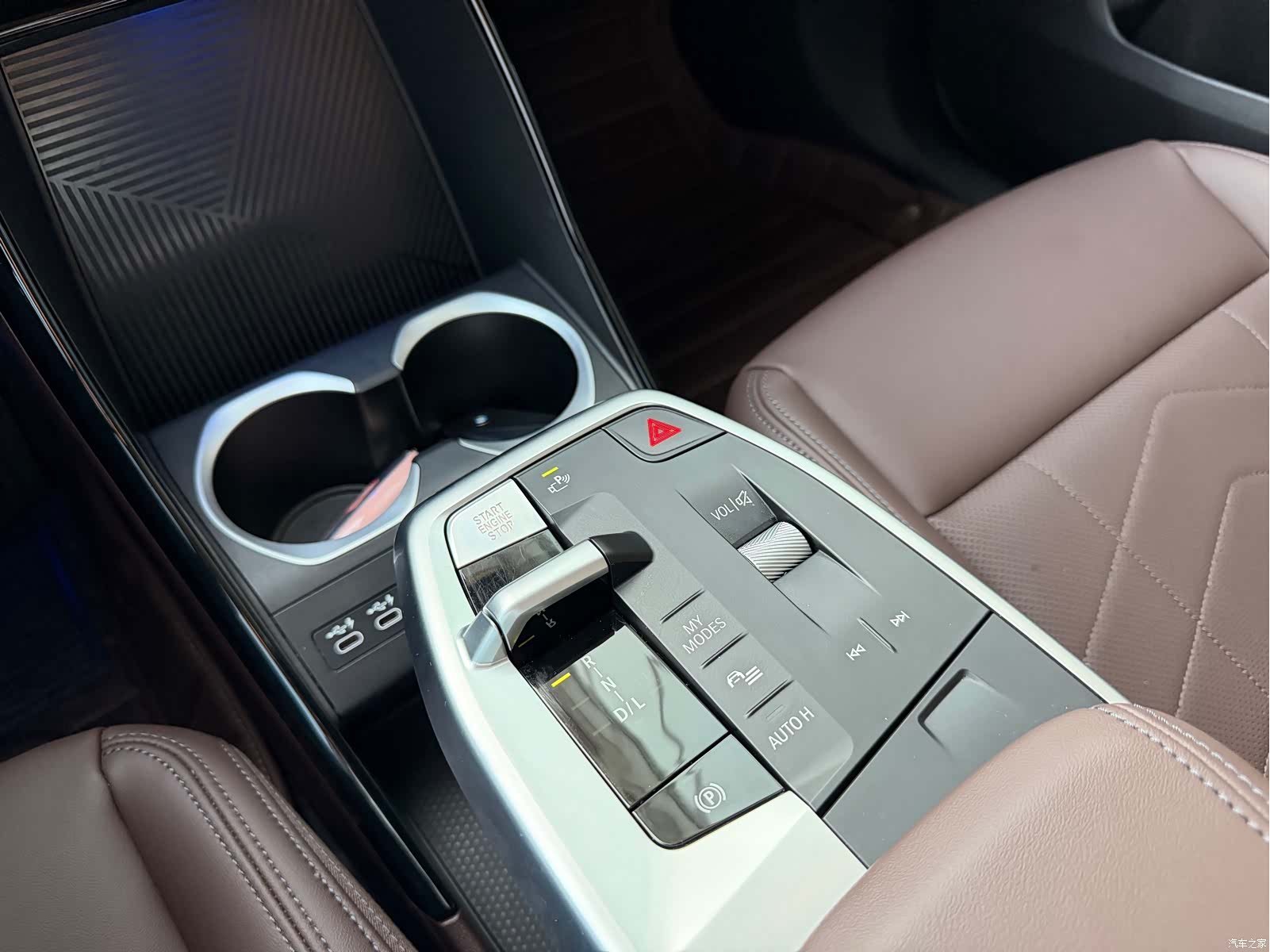 BMW X1, 2025 12