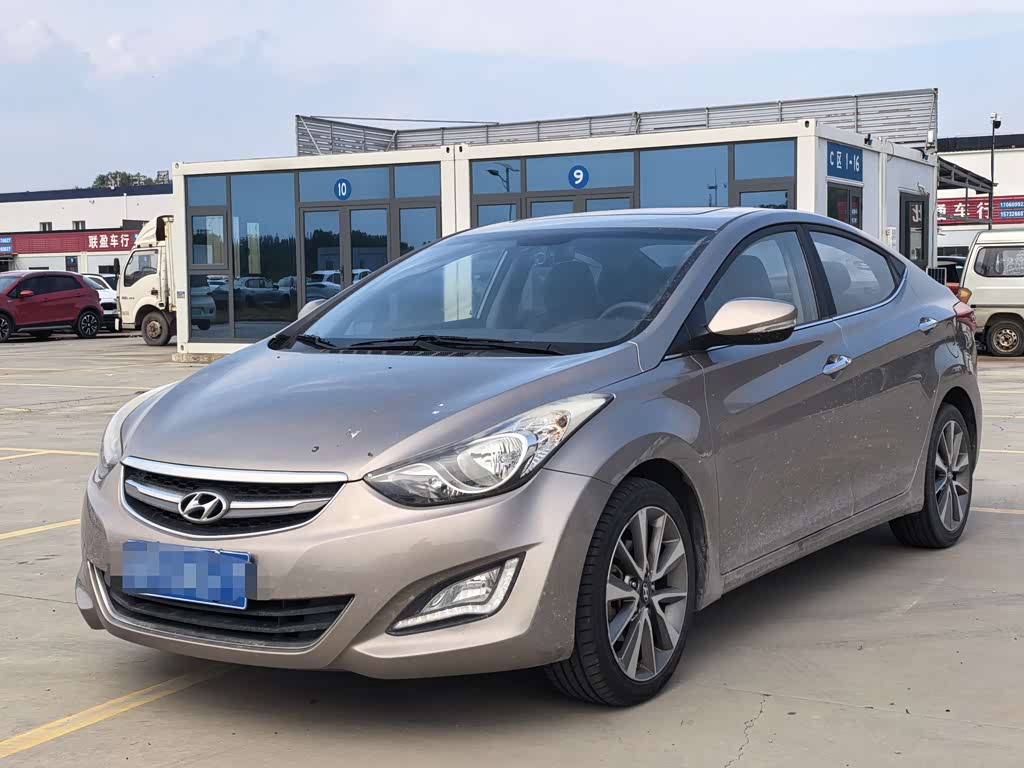 Hyundai Elantra