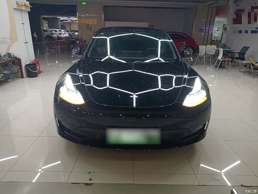 Tesla Model 3, 2021 3