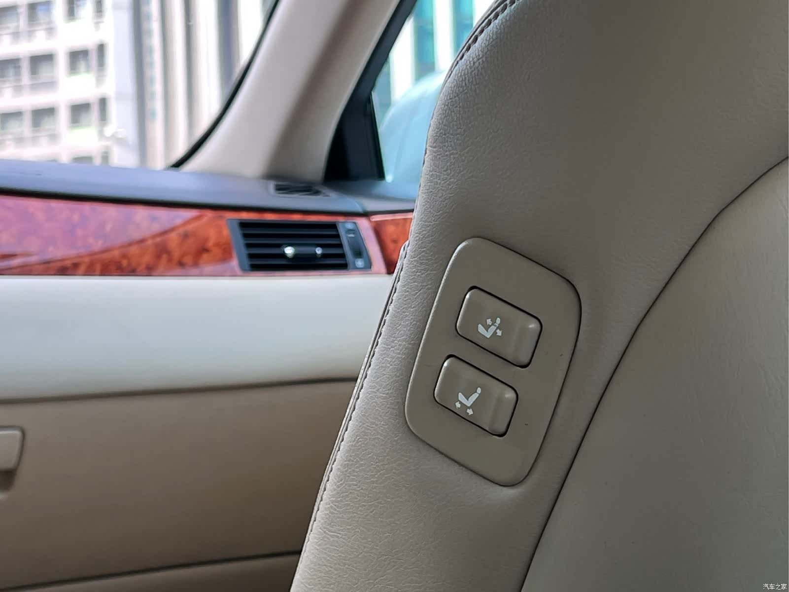 Toyota Crown, 2008 13