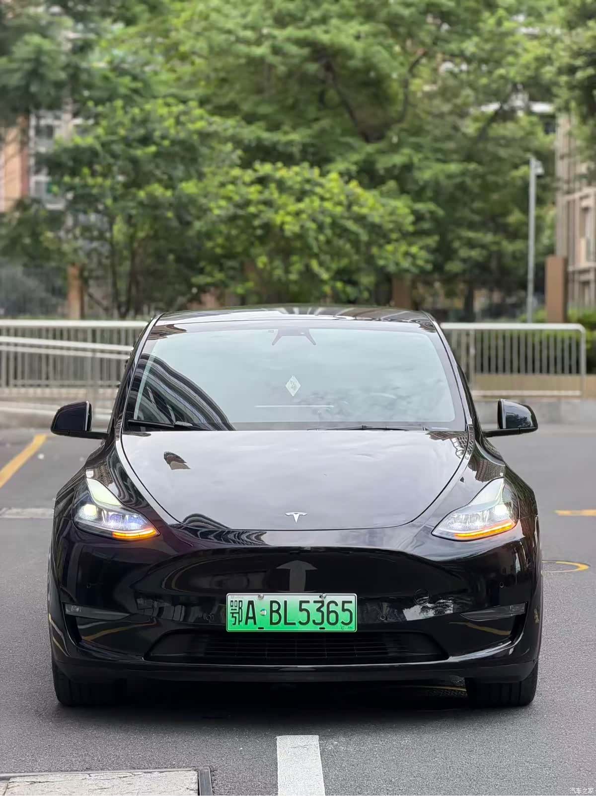 Tesla Model Y, 2022 2