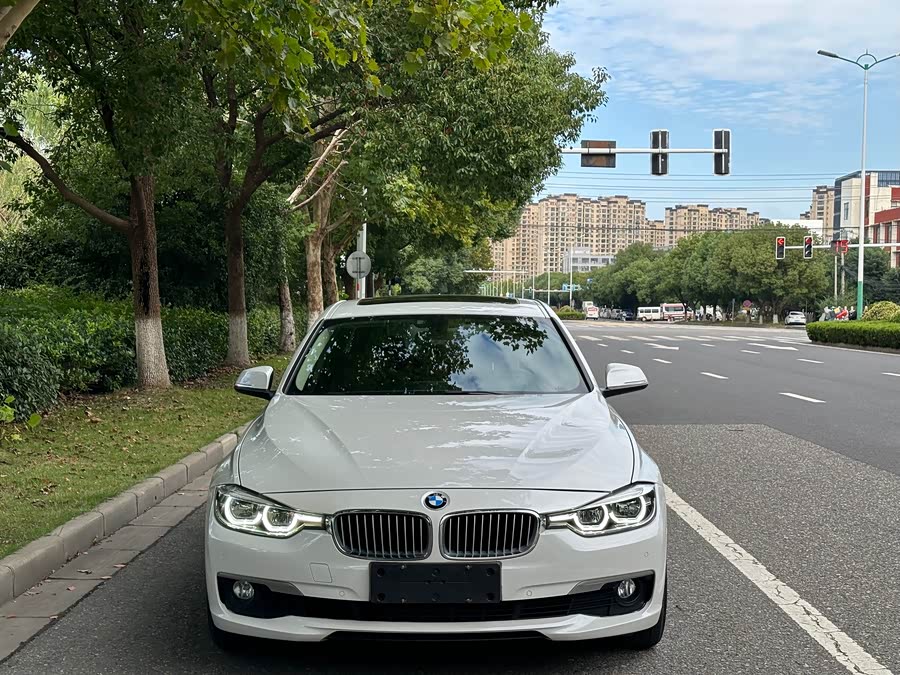 BMW 3 Series 2019, фото 2