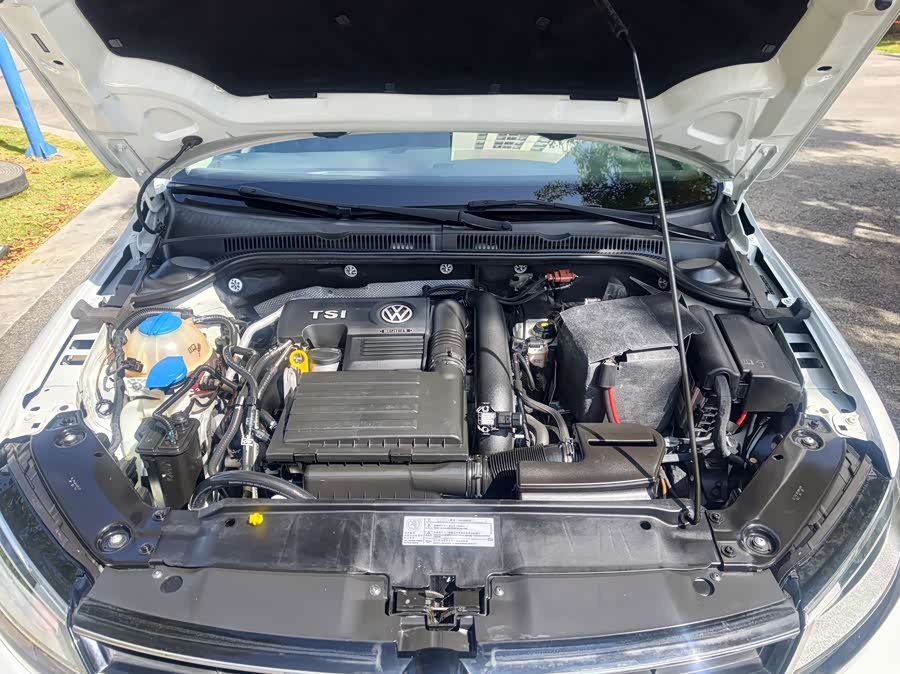 Volkswagen Sagitar 2016, фото 25