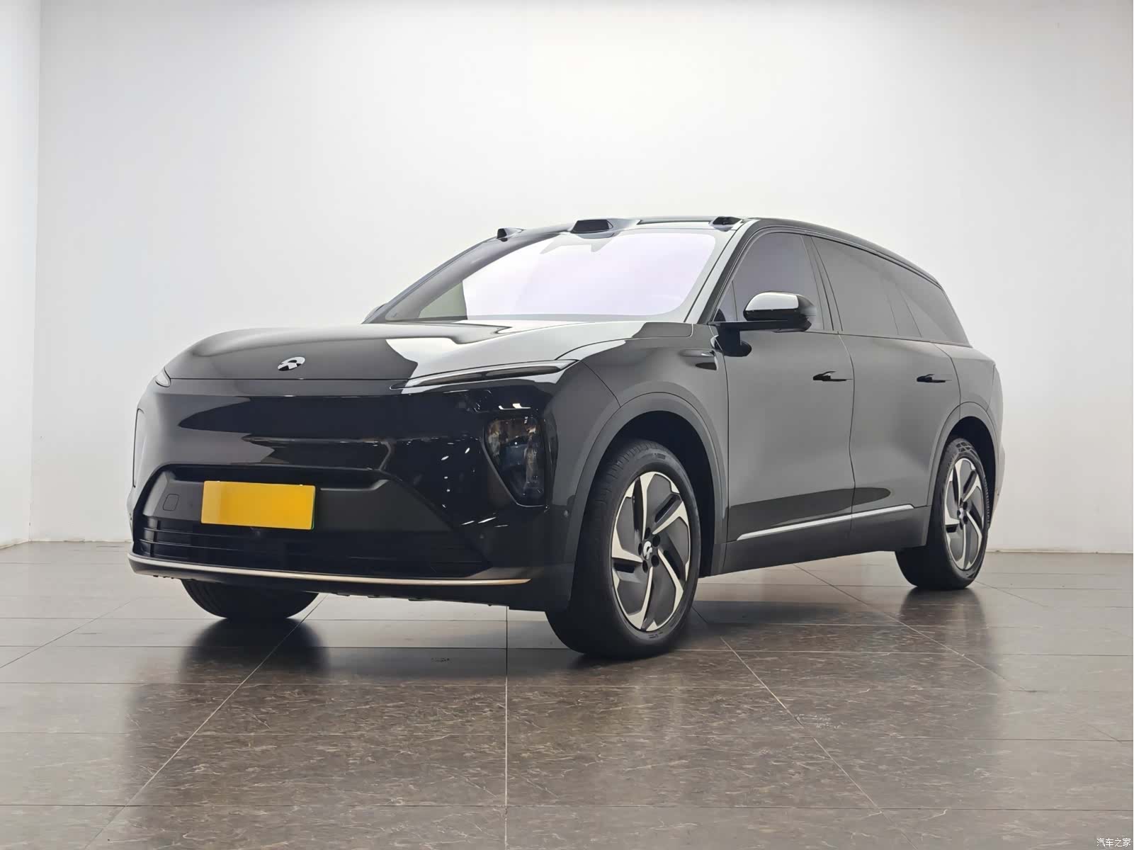 NIO ES8, 2025 1