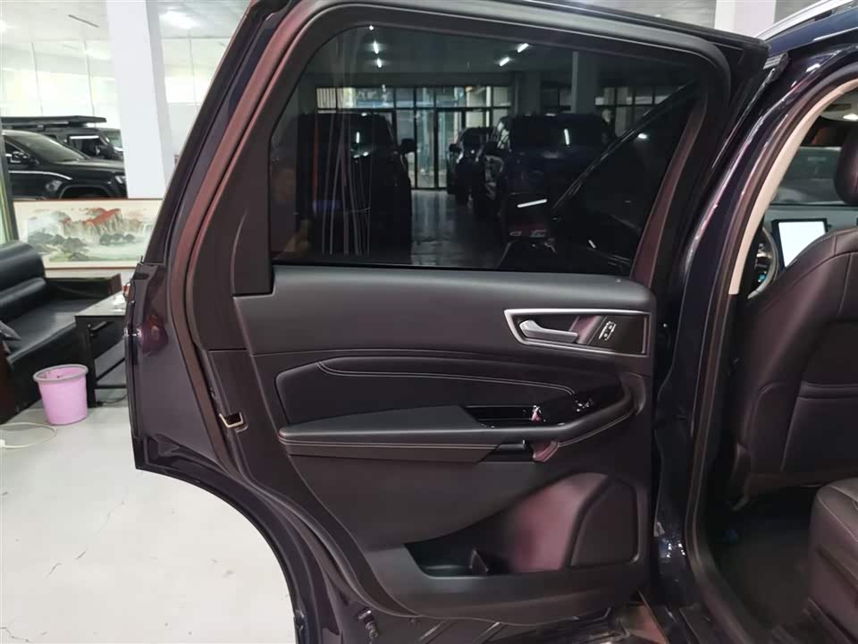 Ford Sharp World