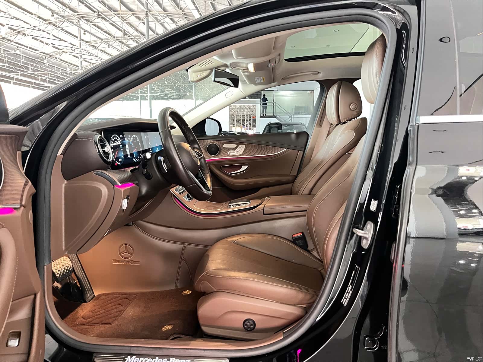 Mercedes-Benz E-Class, 2022 8