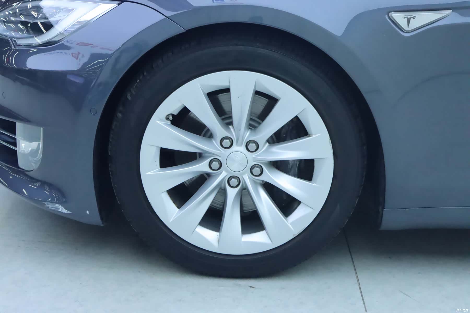 Tesla Model S, 2016 4