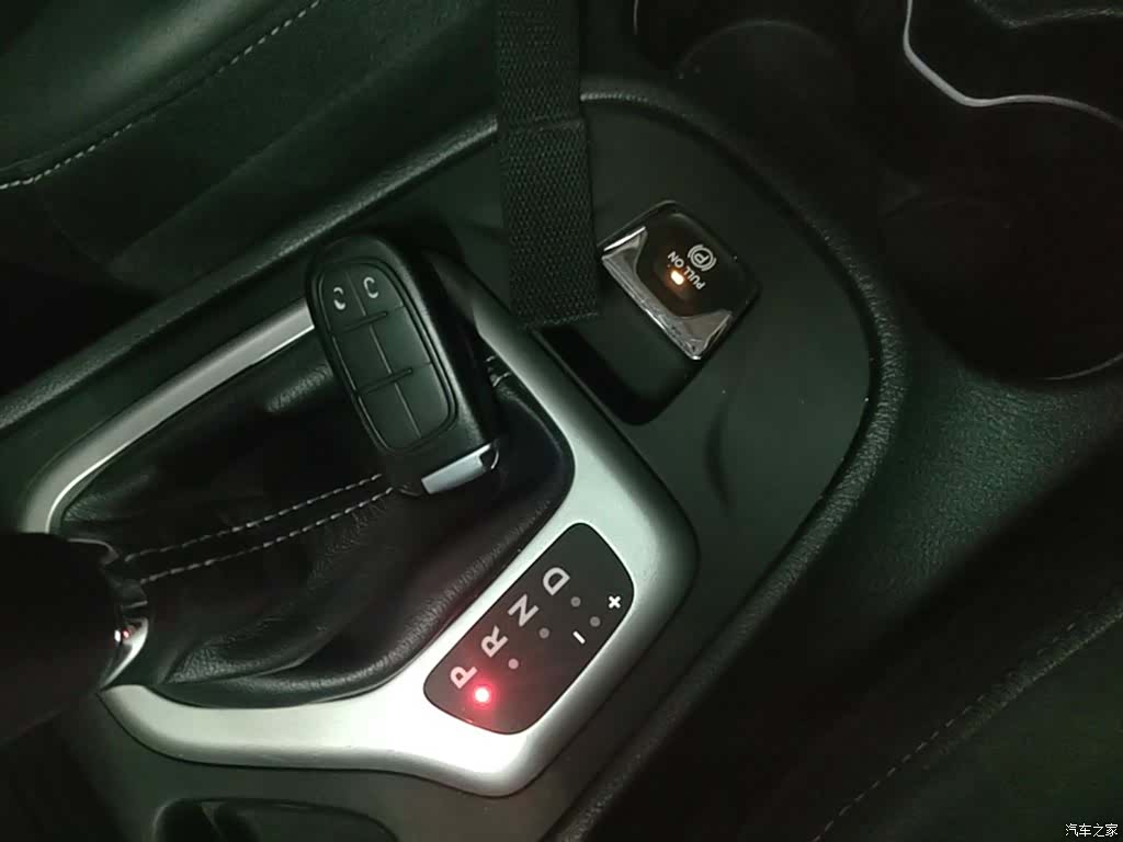 Jeep Cherokee, 2017 17