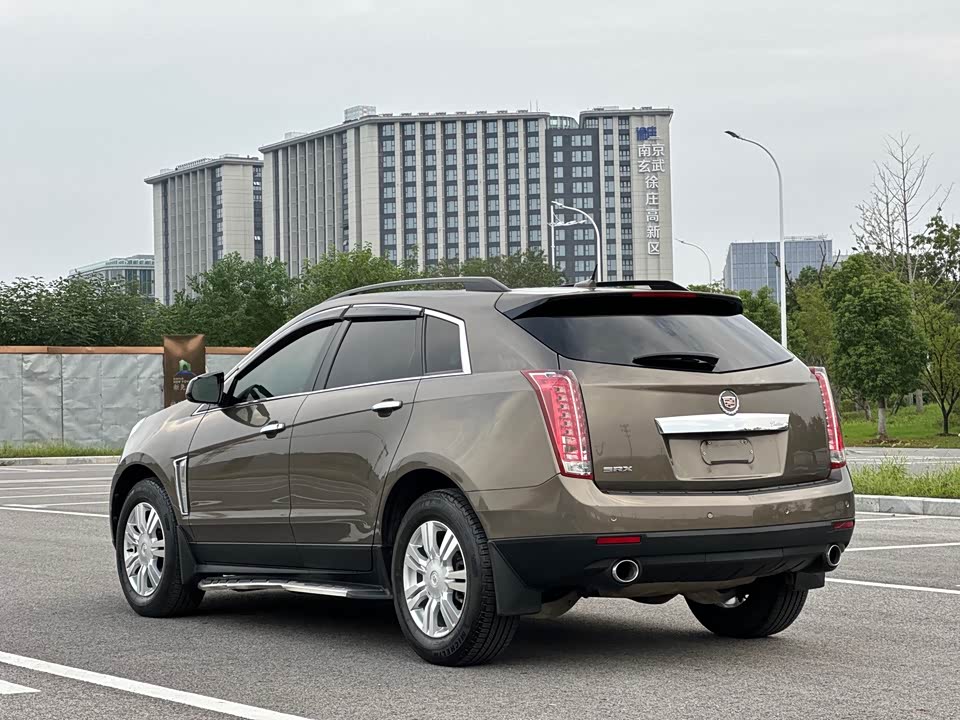 Cadillac SRX
