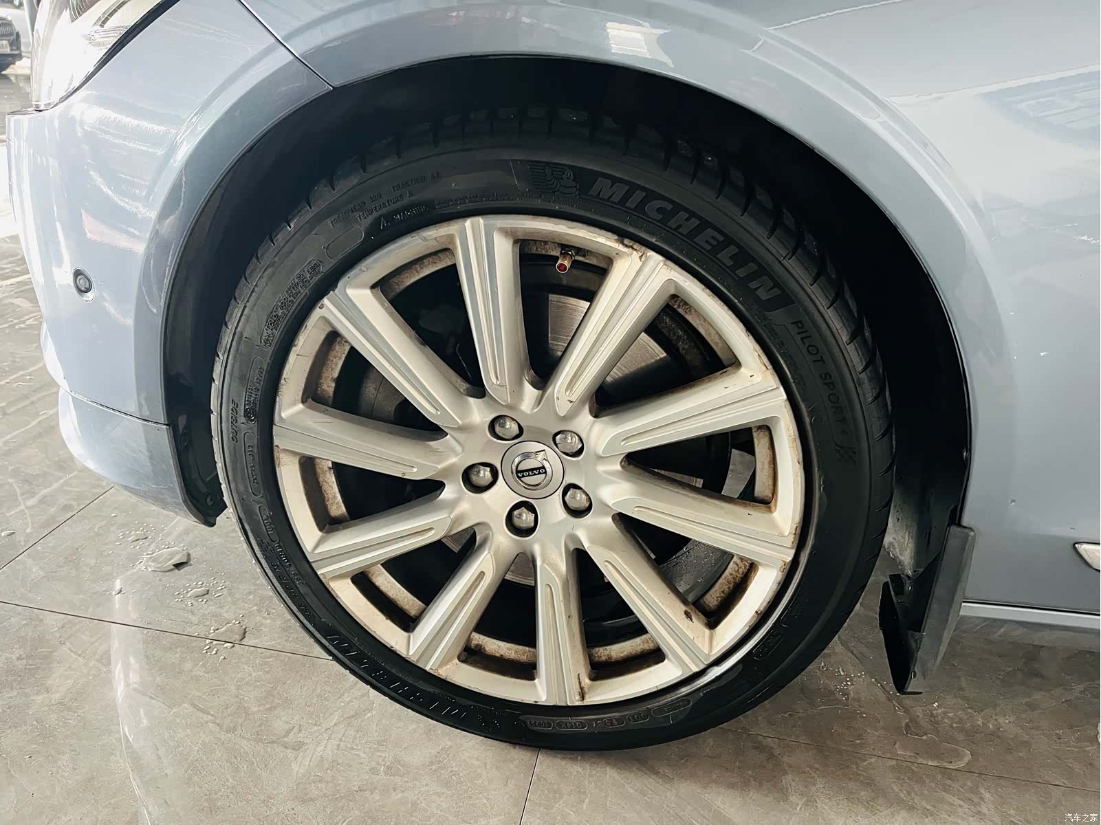 Volvo S90, 2017 все фото