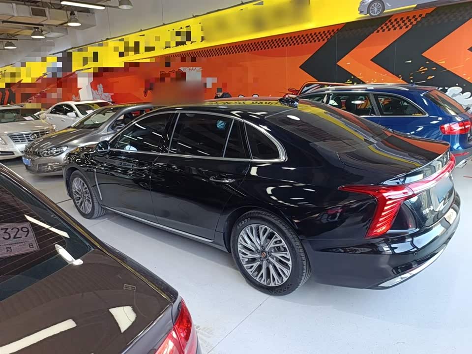 Hongqi H5