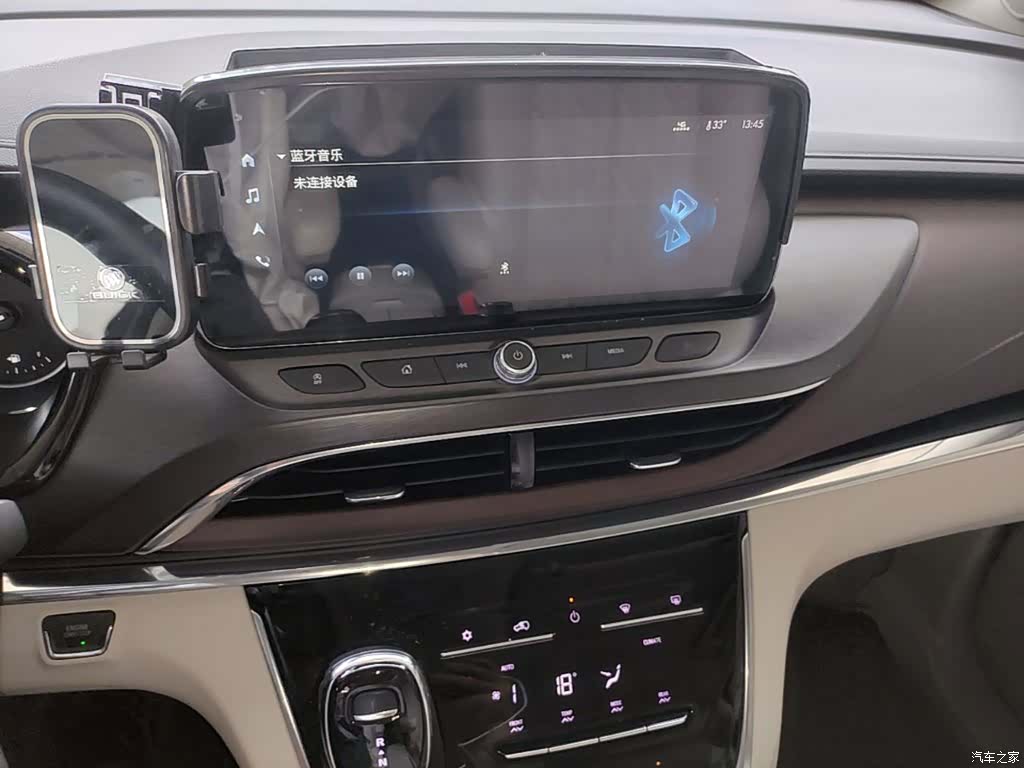 Buick GL8, 2024 13
