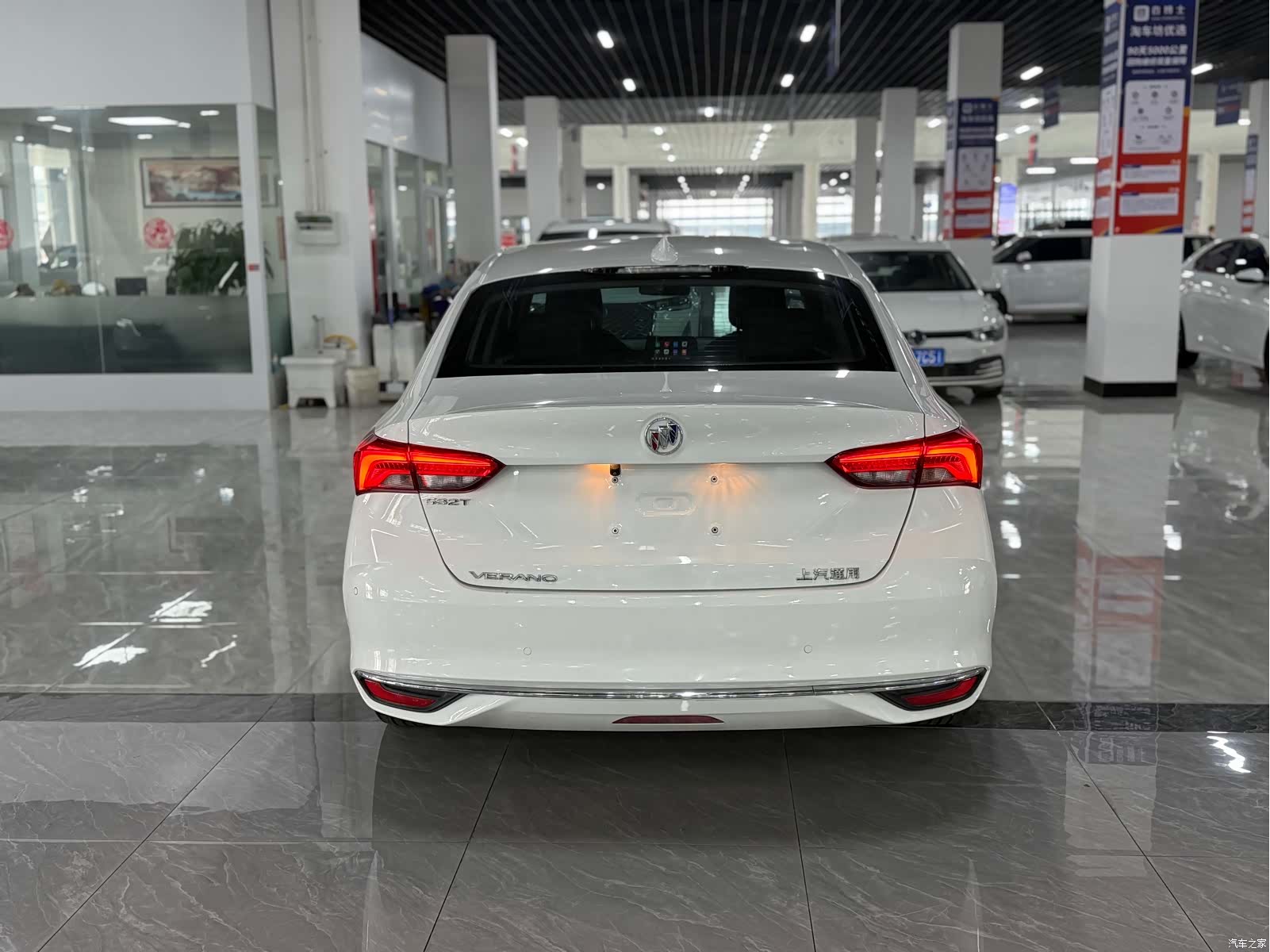 Buick Verano, 2022 9