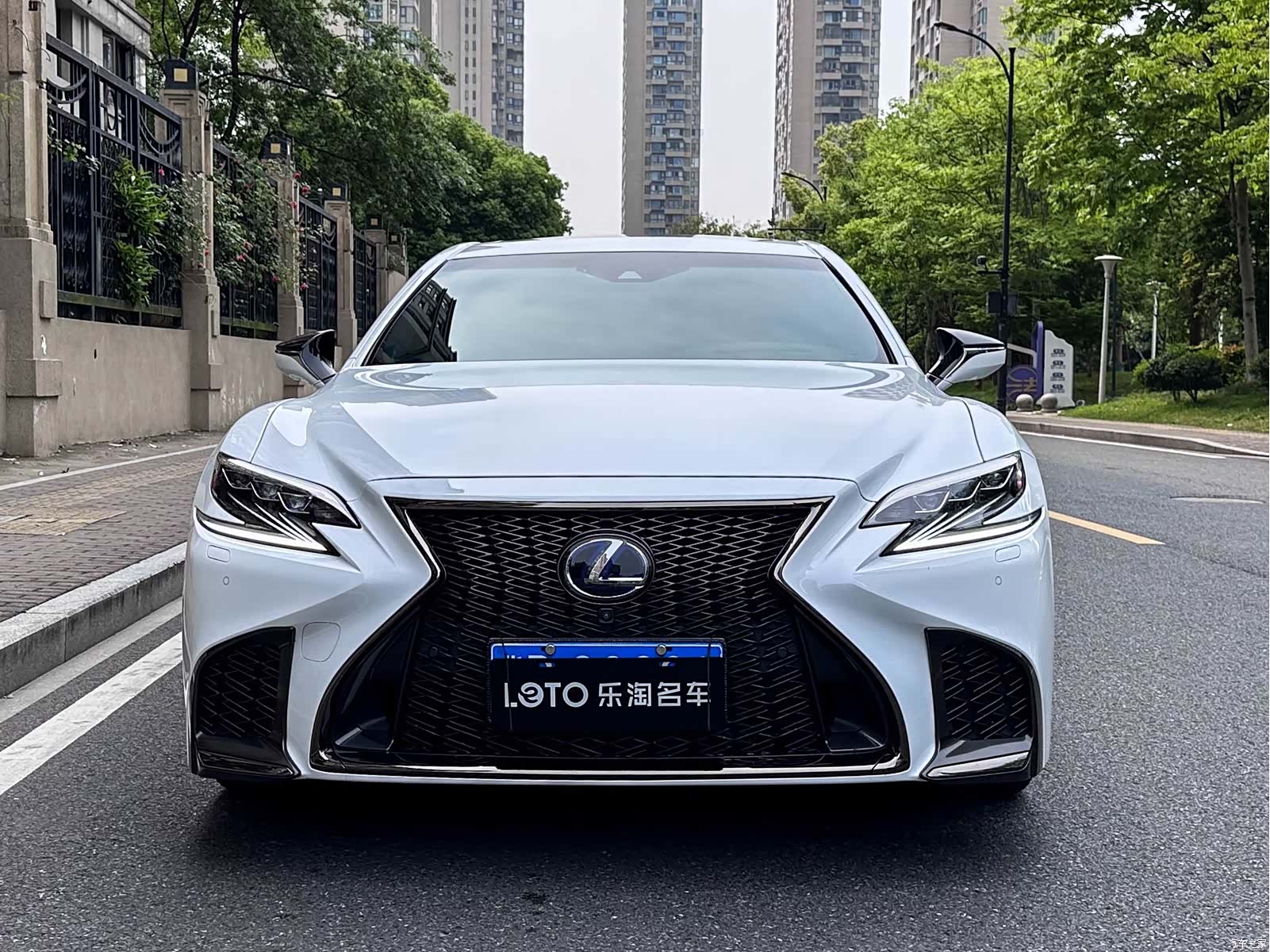 Lexus LS, 2020 2