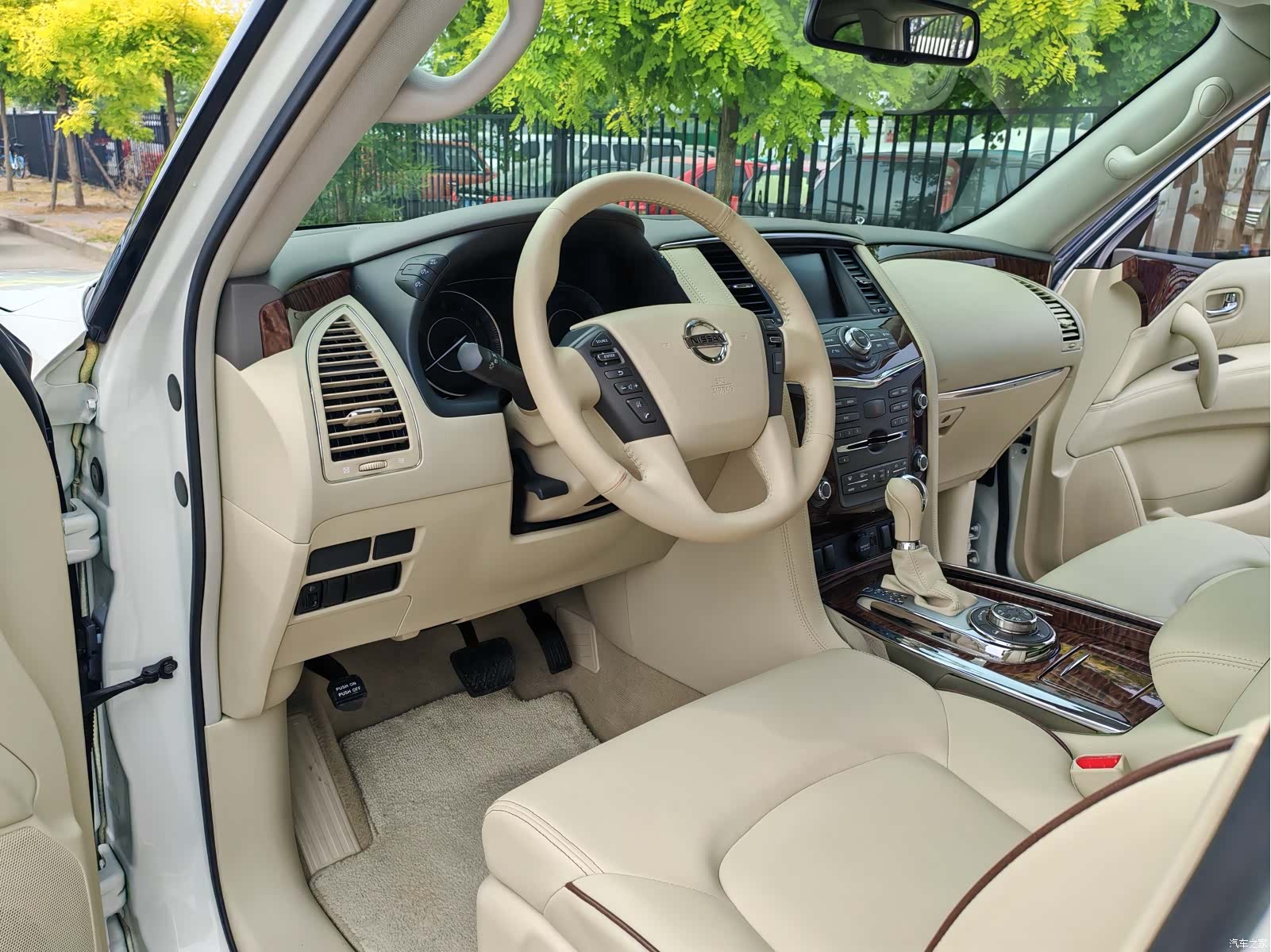 Nissan Patrol, 2018 8