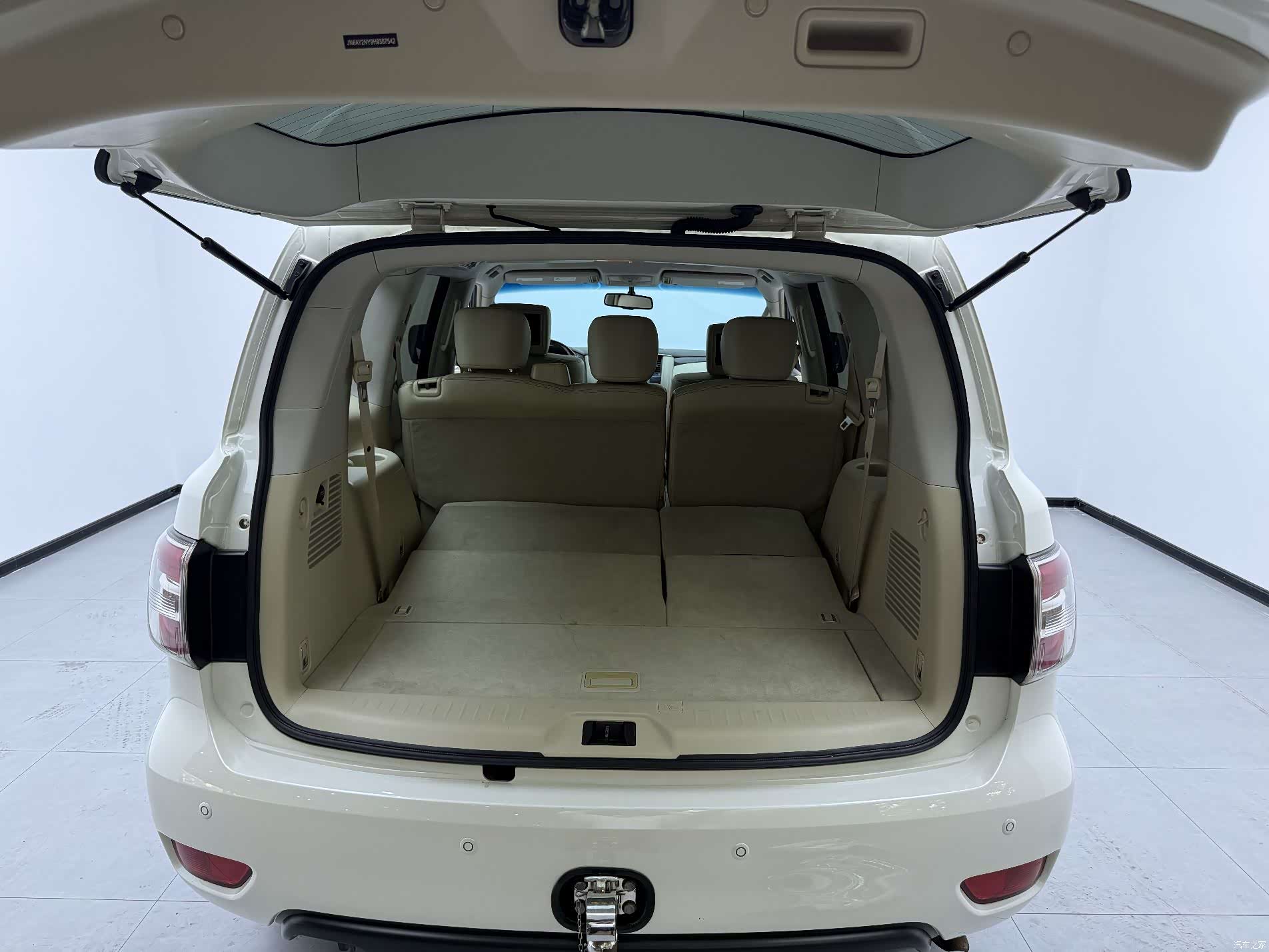 Nissan Patrol, 2018 11