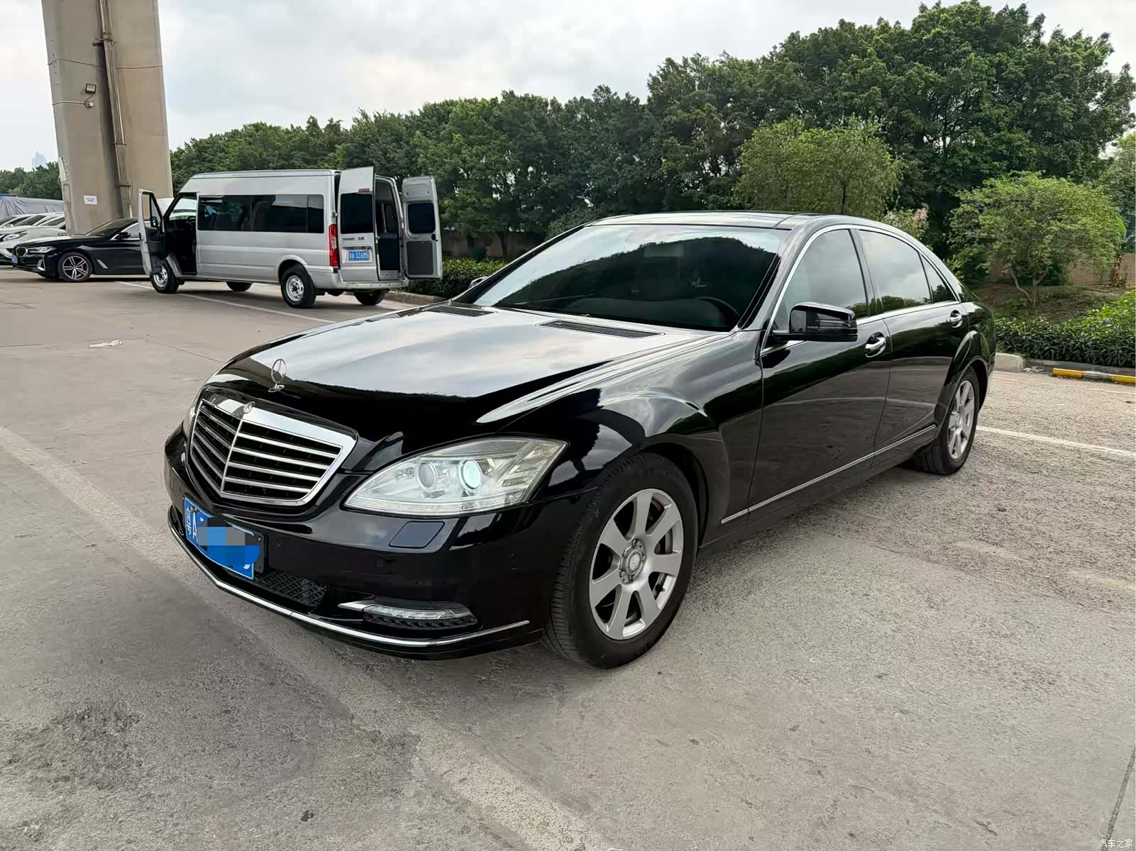 Mercedes-Benz S-Class, 2011 1