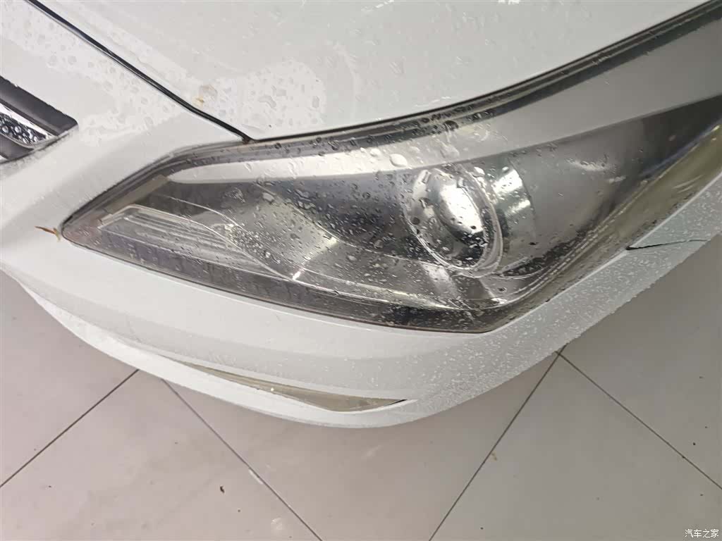 Hyundai GLX, 2014 24