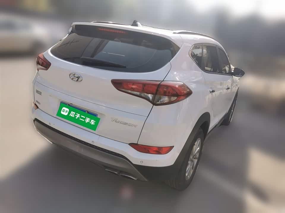 Hyundai Tucson
