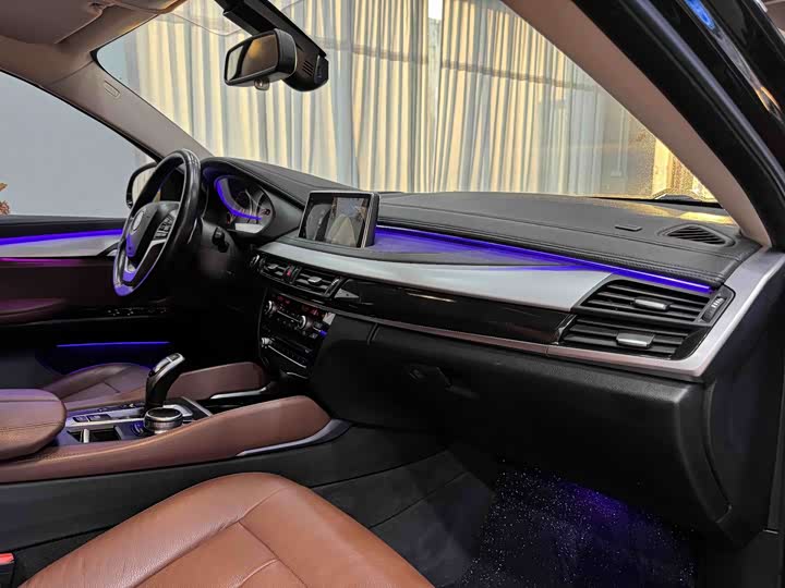BMW X6 2017 xDrive35i Leading
