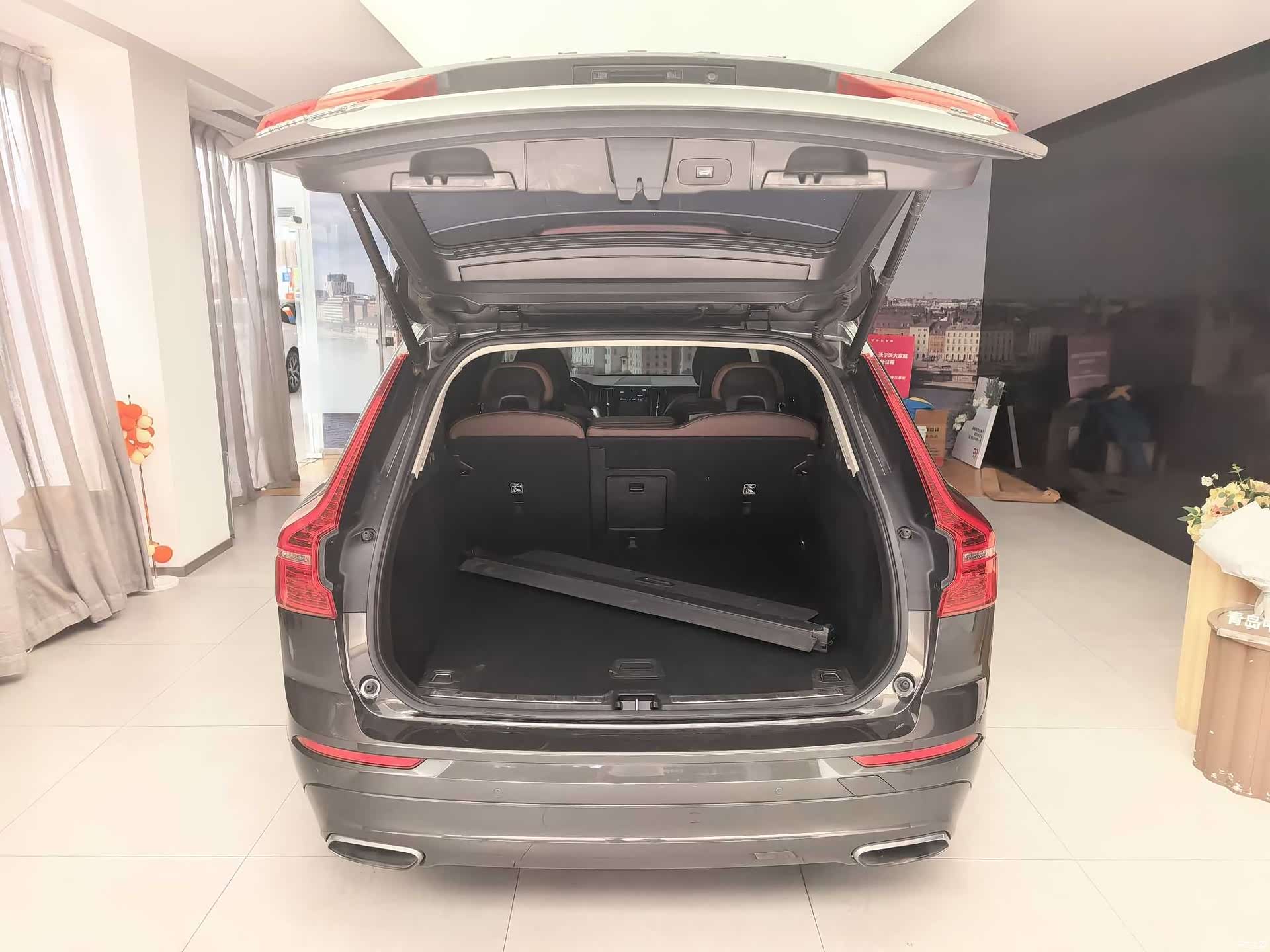 Volvo XC60, 2018 13