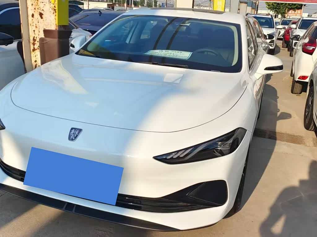 Roewe D7