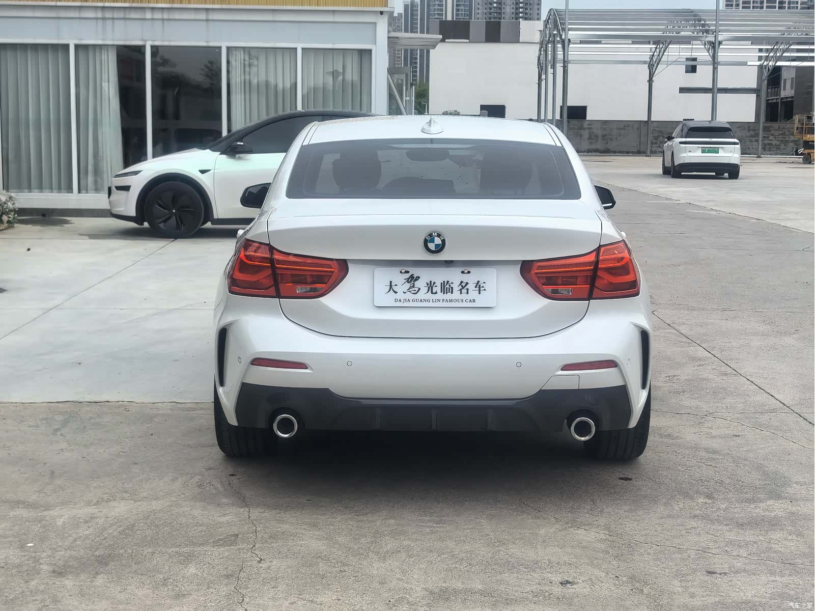 BMW 1 Series, 2023 8
