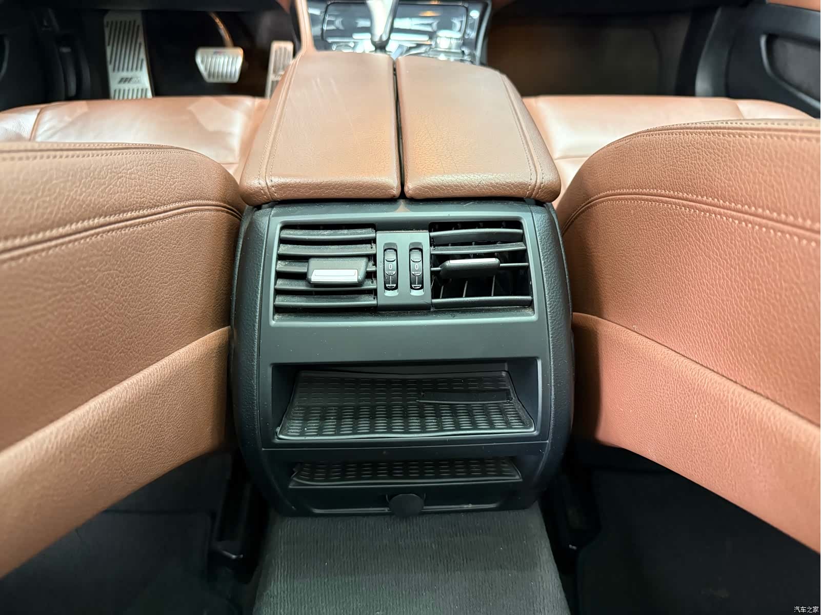 BMW 5 Series, 2014 26