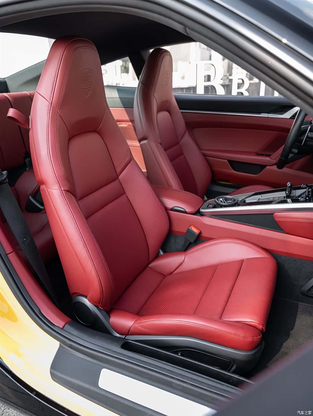 Porsche 911, 2021 18