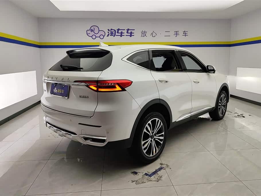 Haval F7