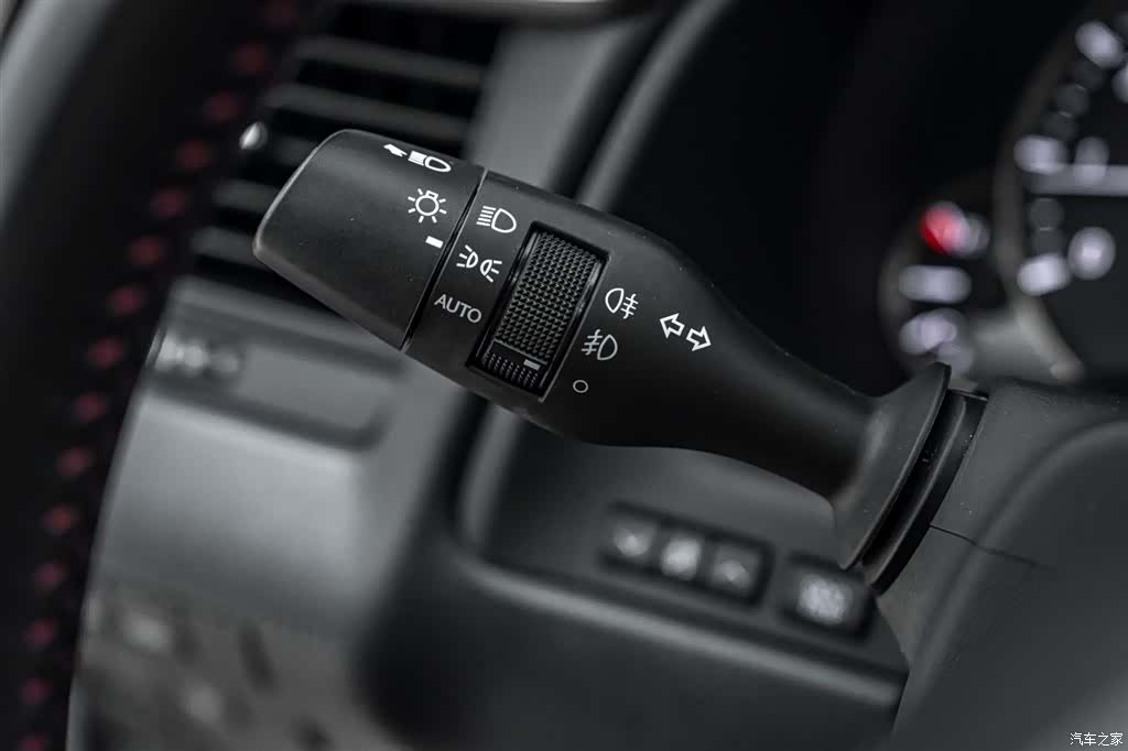 Lexus RX, 2021 11